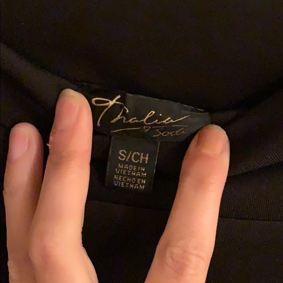 BNWT Small black pencil skirt - Picture 4 of 4